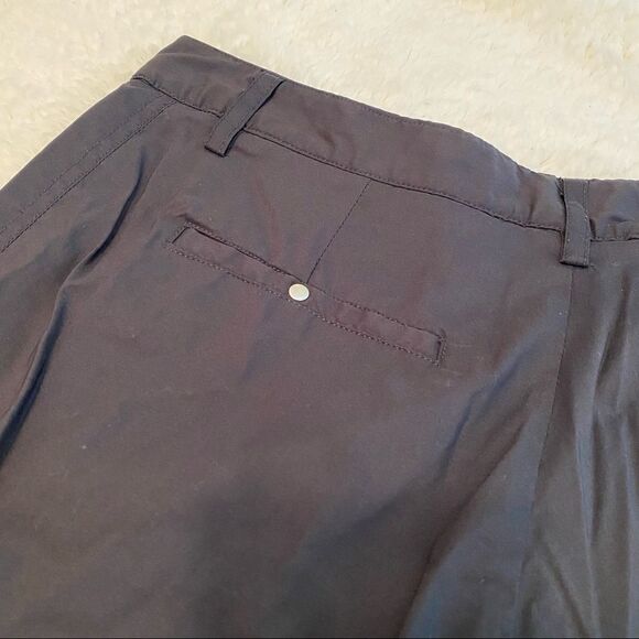 bugatchi womens black shorts  - Picture 4 of 6